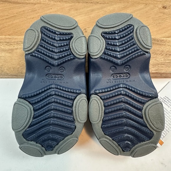 New Little Kids Crocs Classic All Terrain Fisherman Clogs Shoes Sandals Size 8 C - Picture 7 of 8